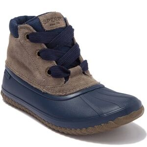 Sperry Women’s Breakwater Suede Duck Boots